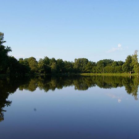 Camping Municipal De La Lande Nexon المظهر الخارجي الصورة
